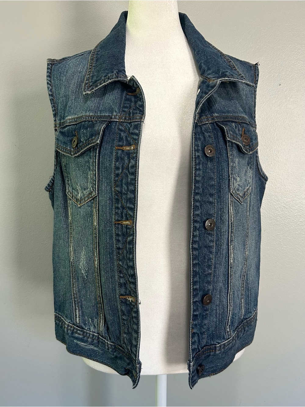 Vintage Mudd Women's Denim Vest Jean Jacket Y2K Light Distressed EXCELLENT